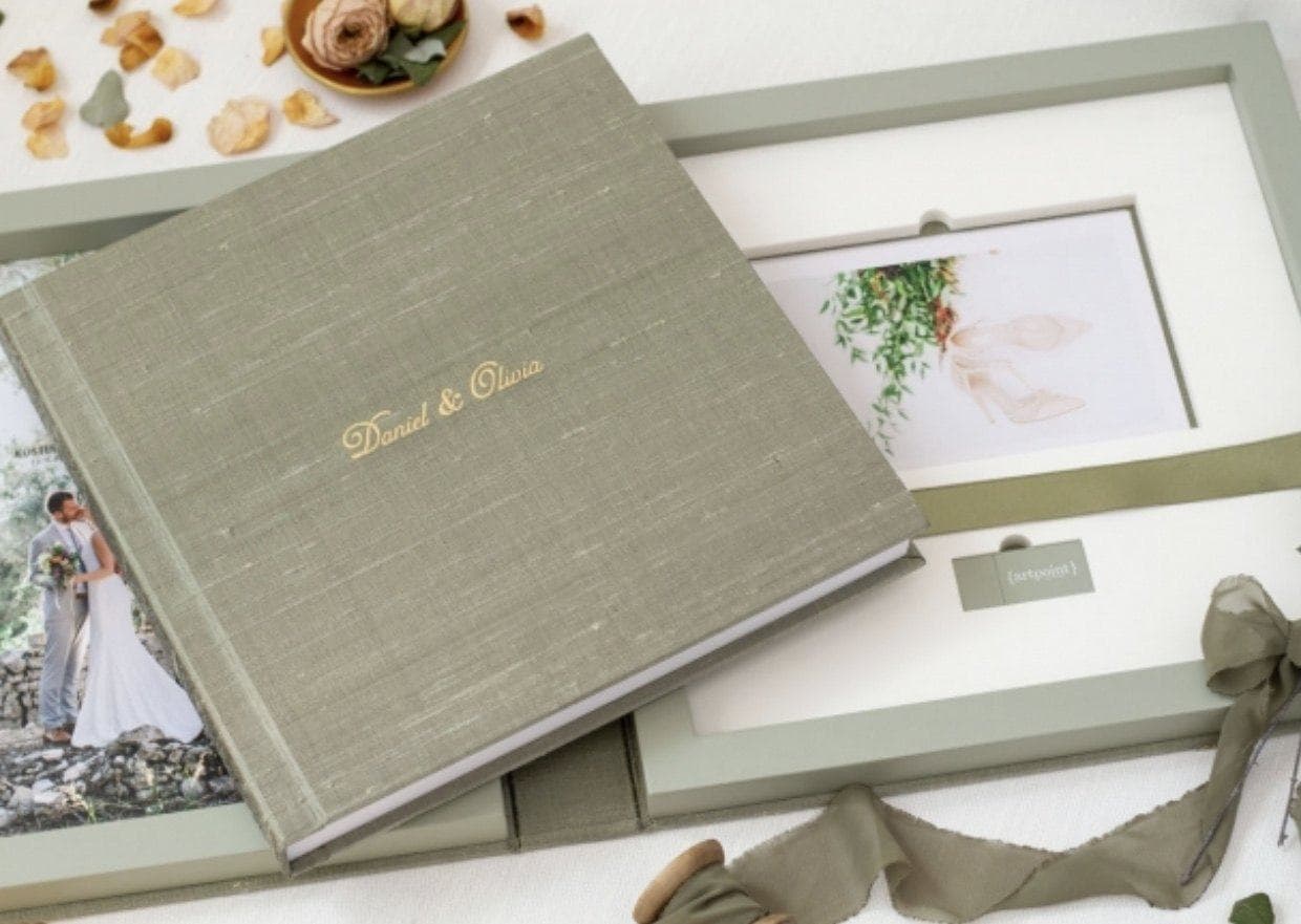 Robi's Photo Studio - Luxury Premium Album Sample 14